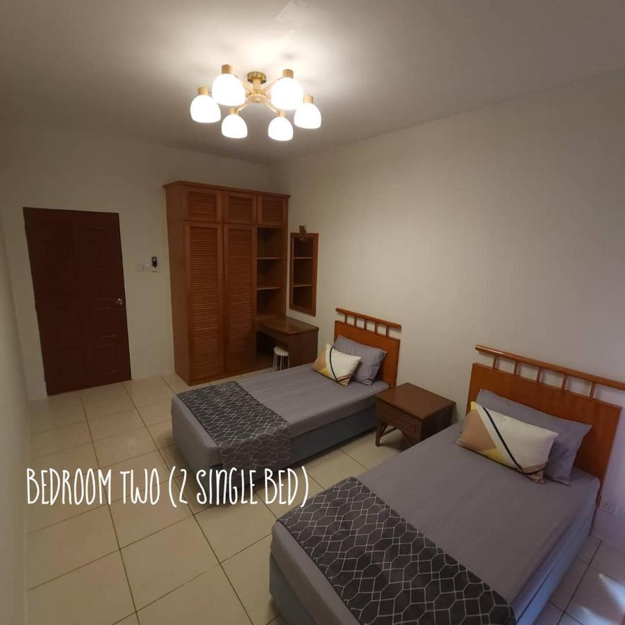 Sabakuba Homestay Marina Court Condominium Kota Kinabalu Exterior photo
